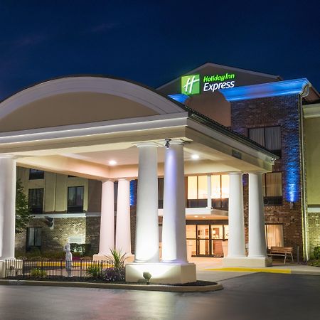 Holiday Inn Express & Suites - Sharon-Hermitage By Ihg West Middlesex Exterior photo