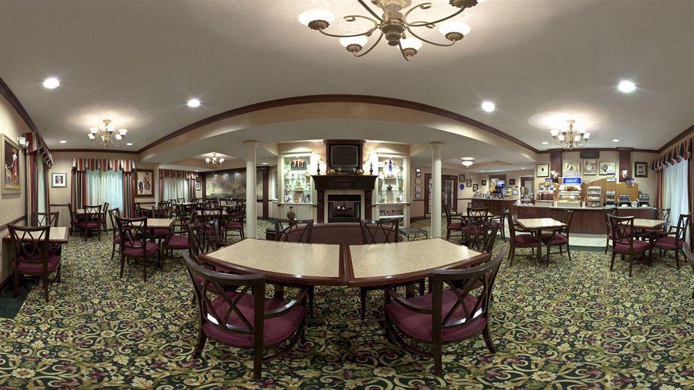 Holiday Inn Express & Suites - Sharon-Hermitage By Ihg West Middlesex Exterior photo